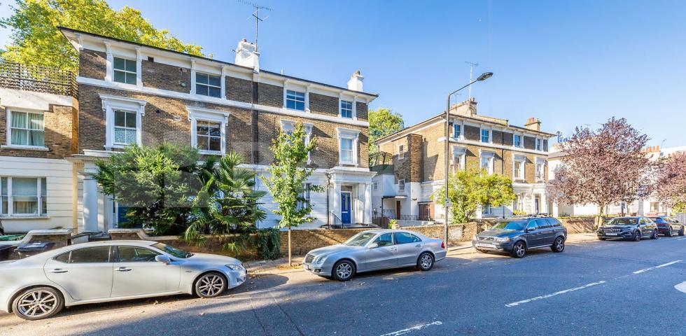 			LET!, 2 Bedroom, 1 bath, 1 reception Flat			 Oval Road, CAMDEN / REGENTS PARK